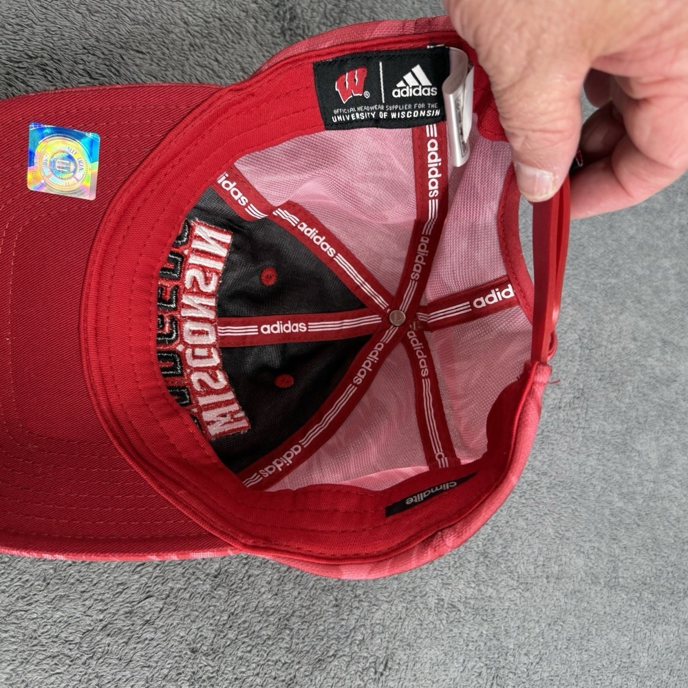 Wisconsin Badgers Hat Cap Red Snapback Red Adidas Climalite Football - Picture 8 of 8